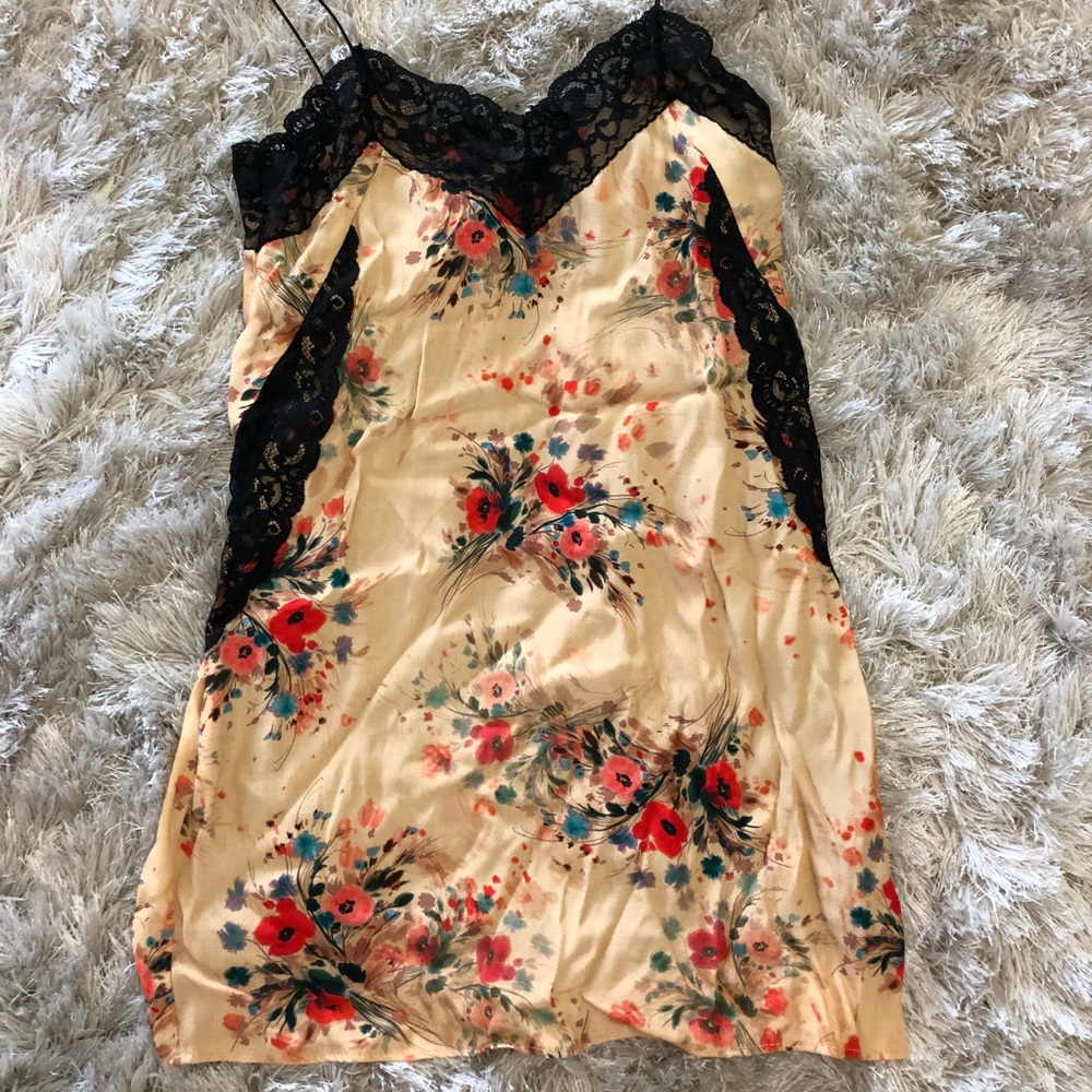 Zara poppy dress